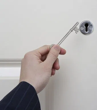 Father Son Locksmith Store Los Angeles, CA 310-844-9292 - key-making